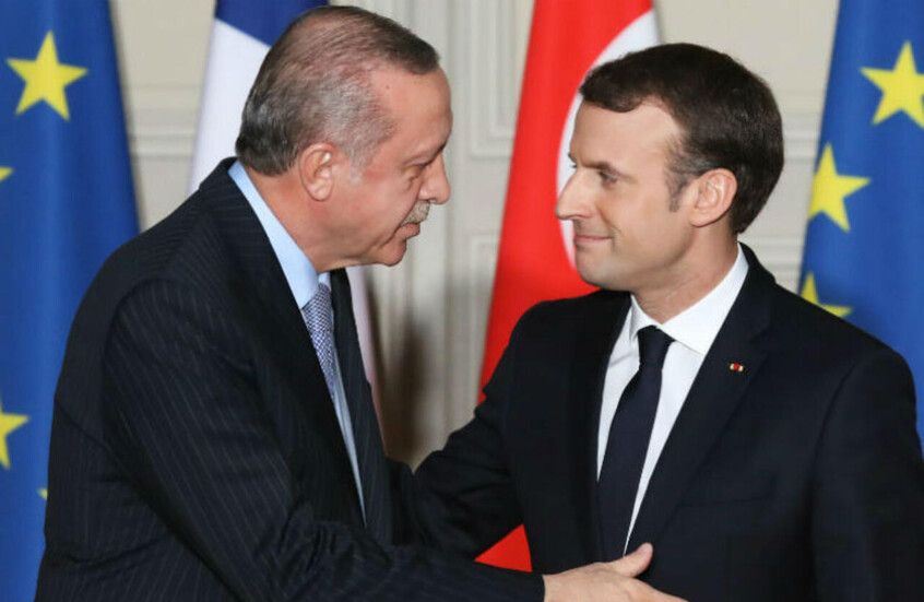 اتصال ماكرون وأردوغان: دعوة مشتركة لحل دبلوماسي دائم في لبنان وتأمين الملاحة الدولية