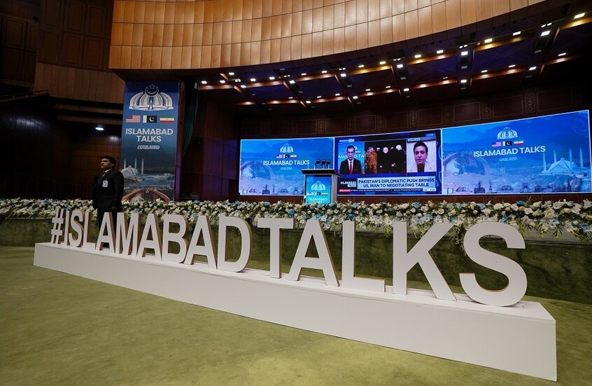 ماذا حدث في إسلام آباد؟.. "نيويورك تايمز" تحدد النقاط الثلاث التي تفصل العالم عن التصعيد