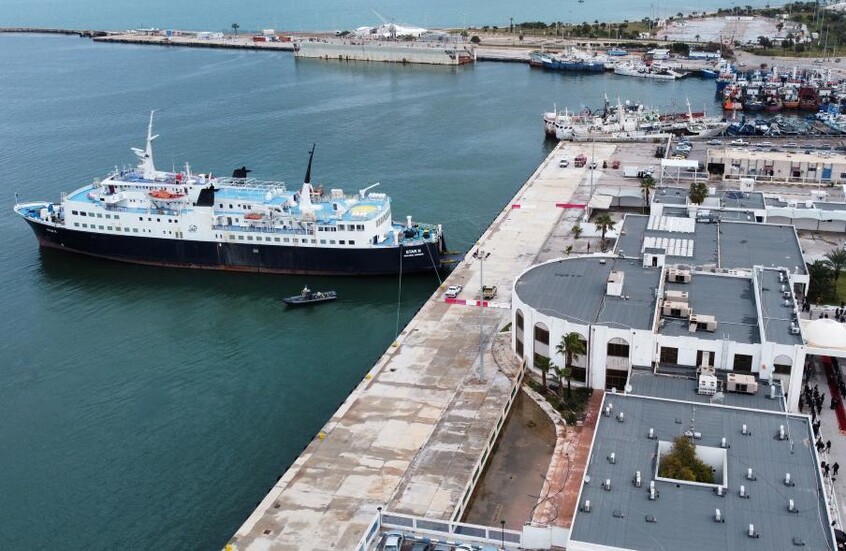 تونس تبحث إطلاق خط بحري ثلاثي يربطها بليبيا وإيطاليا