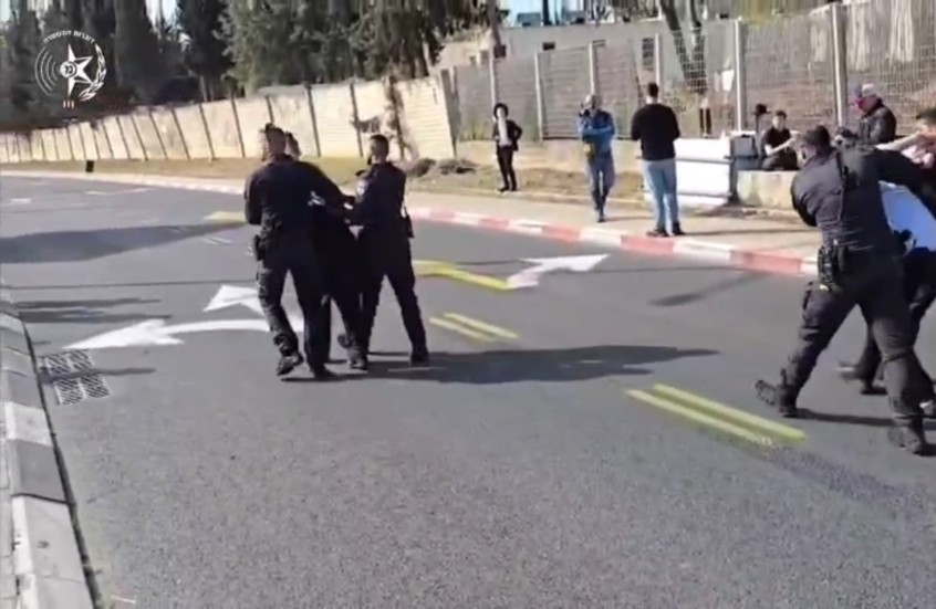 الشرطة الإسرائيلية تعتقل 15 يهوديا من الحريديم أثناء احتجاج ضد التجنيد الإجباري