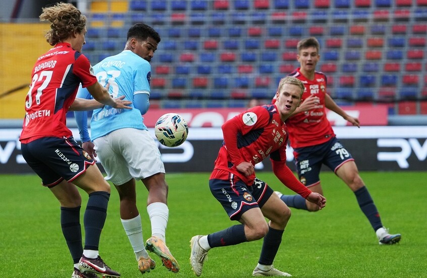 تسيسكا موسكو يتعرض لهزيمة مفاجئة في عقر داره أمام متذيل الدوري الروسي