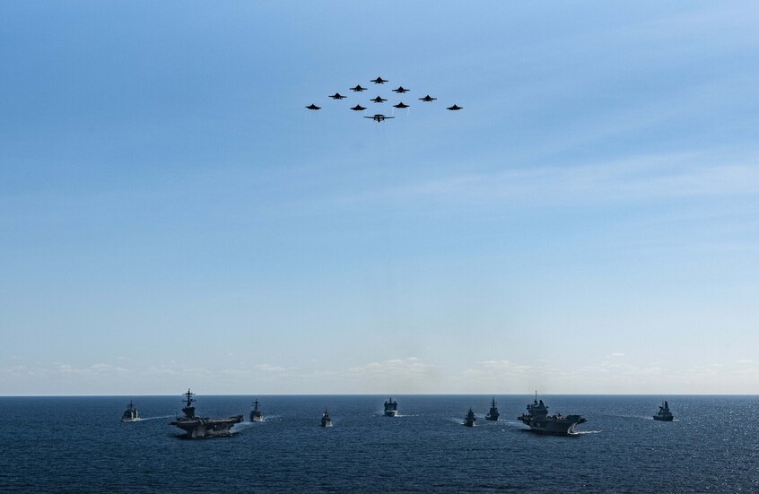 تقارير إعلامية تكشف موقف لندن من إرسال سفن حربية إلى مضيق هرمز