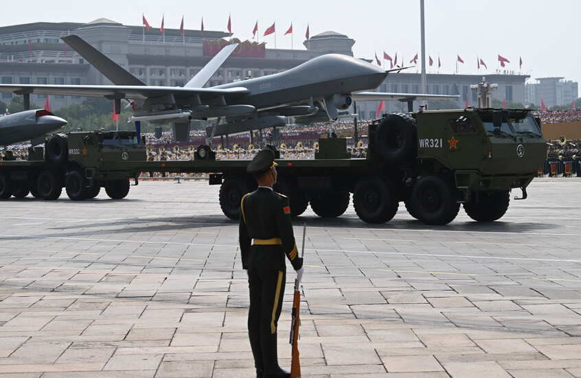 "نيويورك تايمز": تفوق روسي صيني وتراجع أمريكي في سباق الذكاء الاصطناعي العسكري  