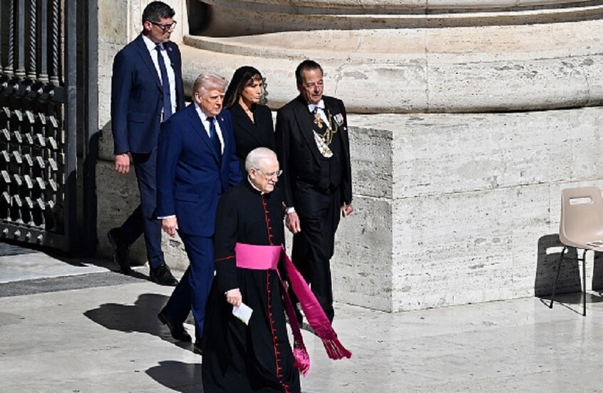 ترامب: أفضّل شقيقه .. لا أريد بابا لا يتقبل ما فعلناه مع إيران وفنزويلا