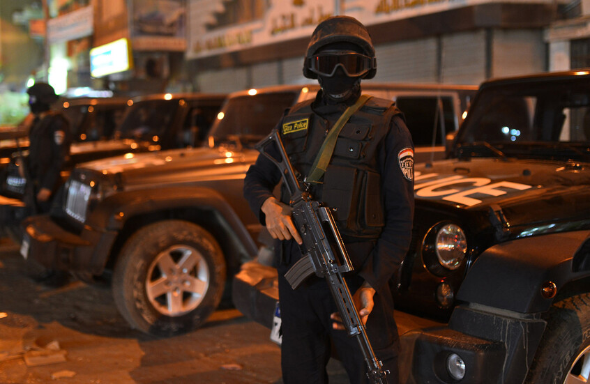 مصر.. باكستاني يستخدم خدعة آيفون 17 وينصب على مصريين في مبالغ ضخمة