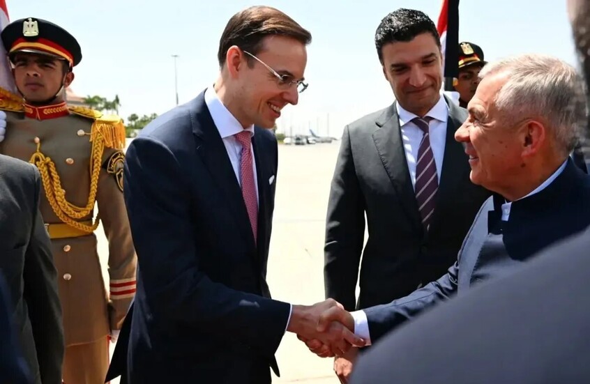 حاكم جمهورية تتارستان الروسية يصل مصر لتعزيز الشراكة