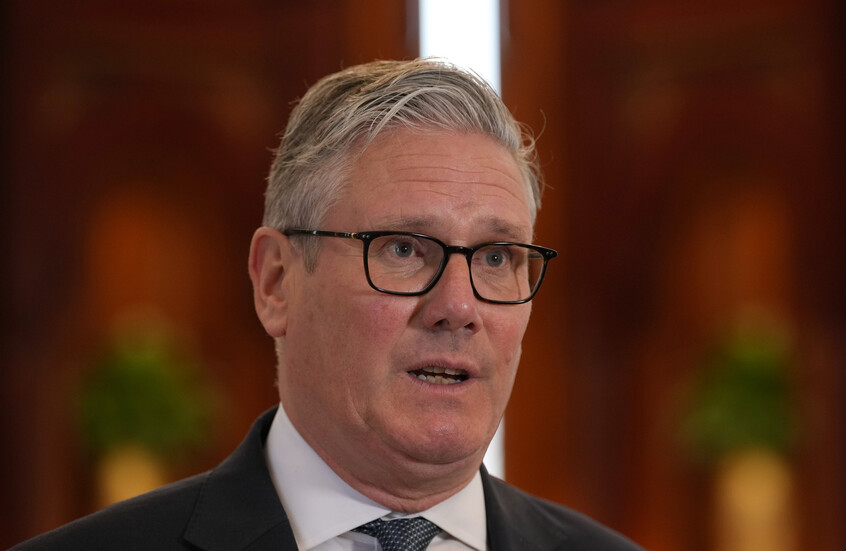 ستارمر ينتقد تهديدات ترامب للشعب الإيراني