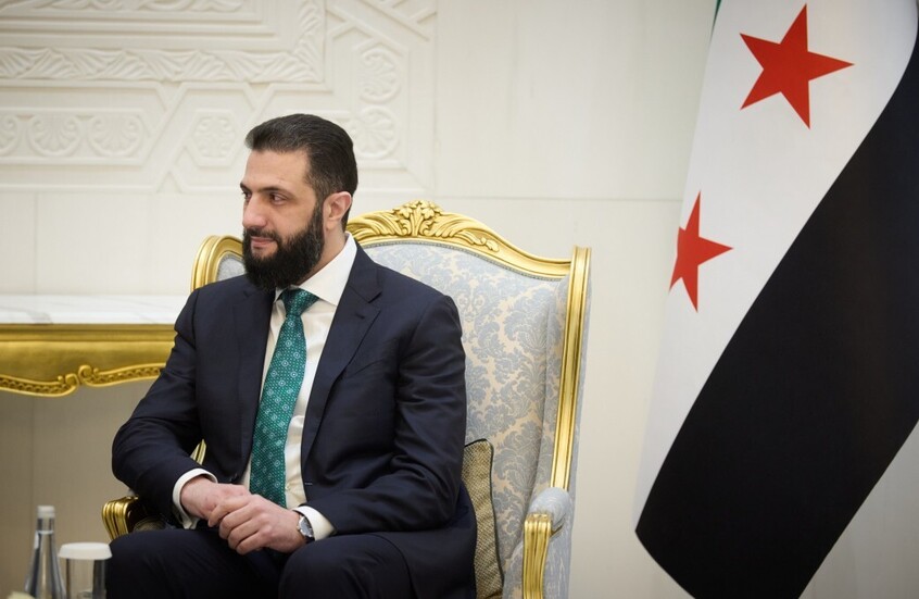 سوريا.. الشرع يبحث صناعة النسيج وسبل تطويرها