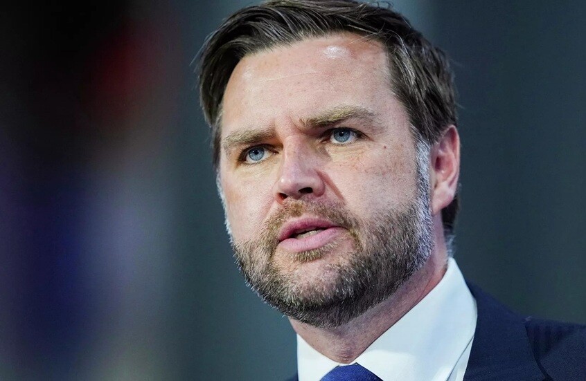 فانس ينتقد البابا ليو الرابع عشر: الأفضل للفاتيكان الاهتمام بقضايا الأخلاق والكنيسة الكاثوليكية