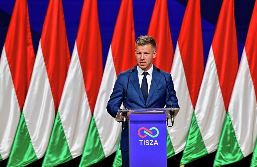 "بوليتيكو": كييف لا تراهن على تحسن علاقاتها مع بودابست رغم فوز "تيسا"