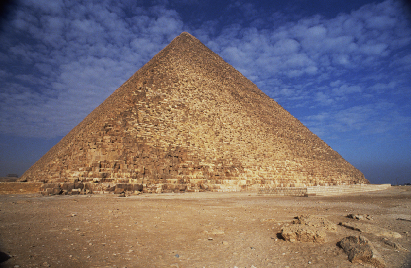 نظرية جديدة تثير الجدل حول كيفية بناء الهرم الأكبر في مصر