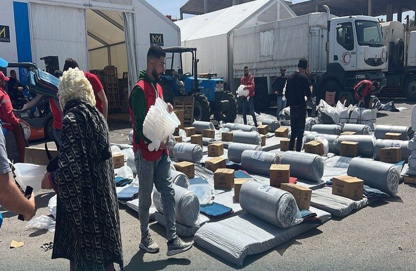 الهلال الأحمر السوري يبدأ توزيع مساعدات غير غذائية في السويداء