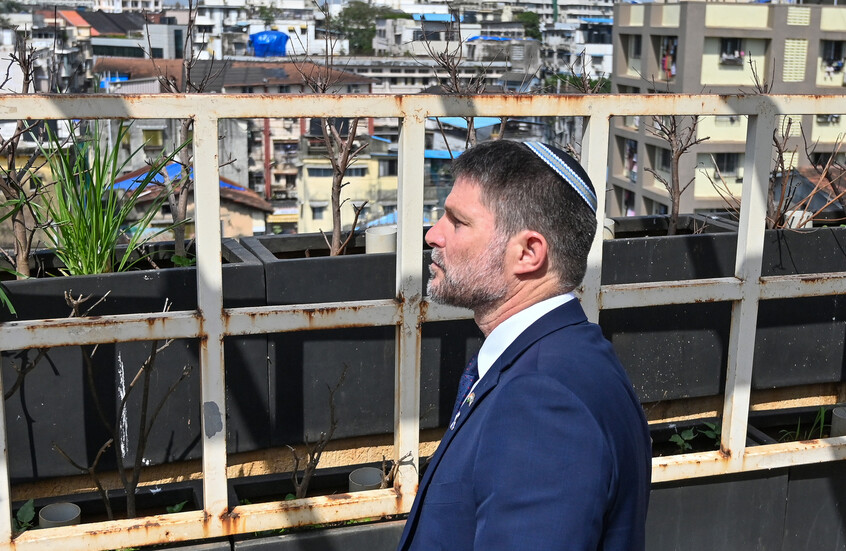 هجوم عنيف من سموتريتش على ميرتس: عليك أن تخفض رأسك وتعتذر ألف مرة باسم ألمانيا