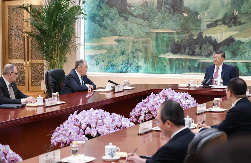 لافروف: العلاقات بين روسيا والصين راسخة ولا تهزها الريح