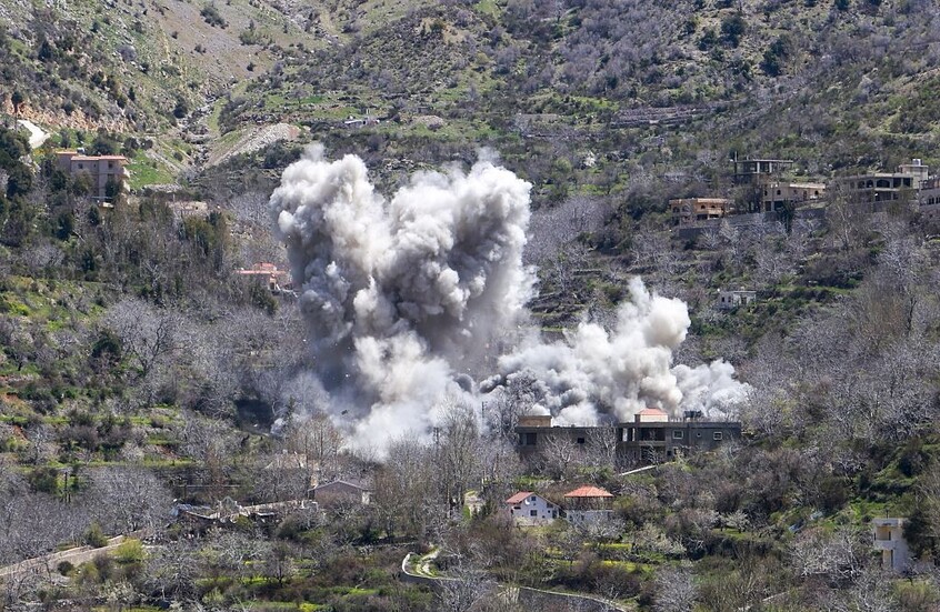 الجيش الإسرائيلي: سلاح الجو هاجم أكثر من 200 هدف لـ"حزب الله" اللبناني خلال 24 ساعة