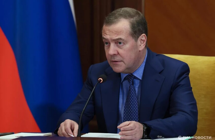 نائب رئيس مجلس الأمن الروسي دميتري مدفيديف