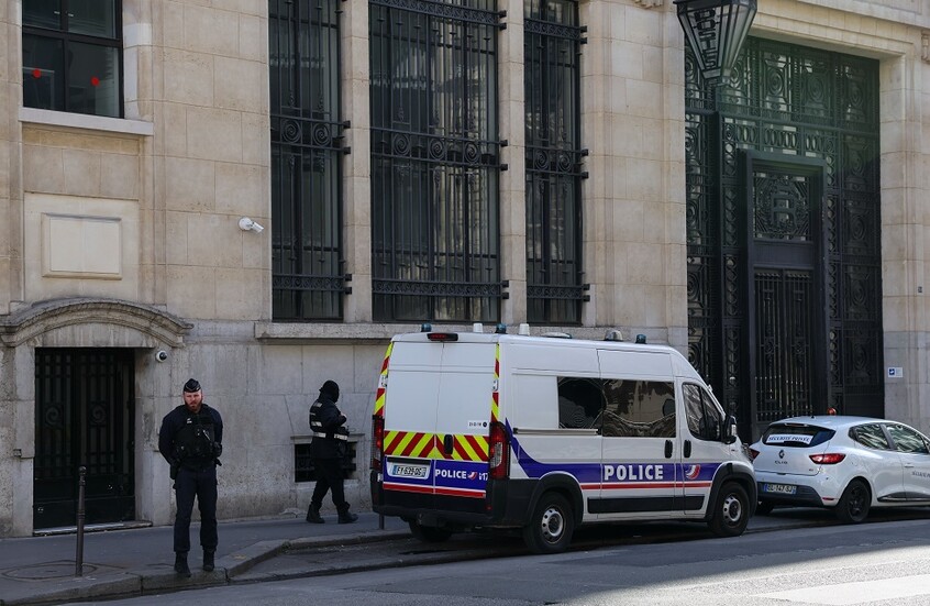 فرنسا محفلا ماسونيا.. عمليات قتل مأجورة ومحاولات اغتيال