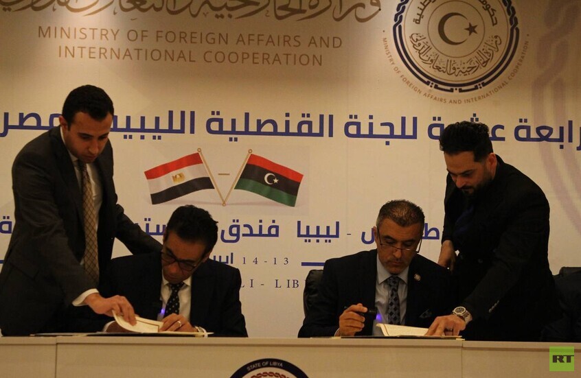 ليبيا ومصر توقعان محضر تفاهمات قنصلية لتسهيل إجراءات التأشيرات والإقامة للجاليتين