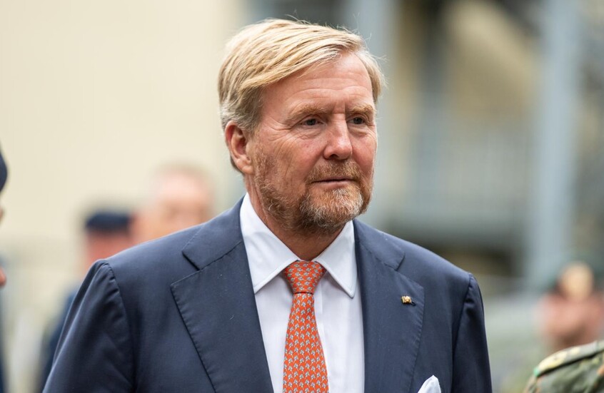 ملك هولندا: "بيننا وبين واشنطن خلافات جوهرية".. والمسافة بيننا وبين فنزويلا أضيق من هرمز!