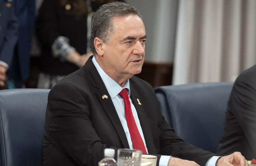 "لا ثالث لهما".. وزير الدفاع الإسرائيلي يخيّر إيران بين أمرين