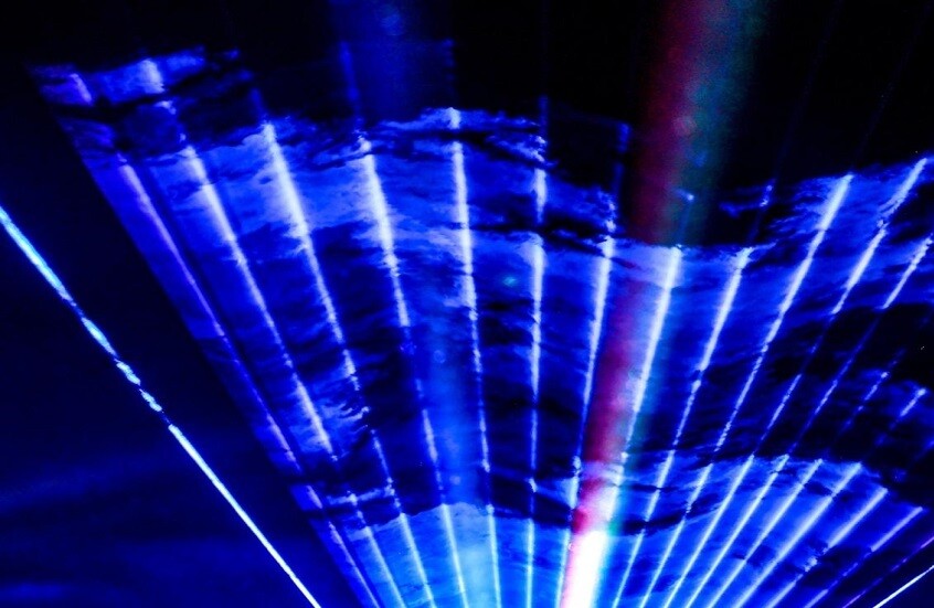 روسيا تطور أصغر جهاز ليزر نانوي في العالم