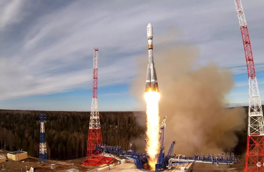 القوات الجوية الفضائية الروسية تضع أقمارا عسكرية في مدارها المستهدف