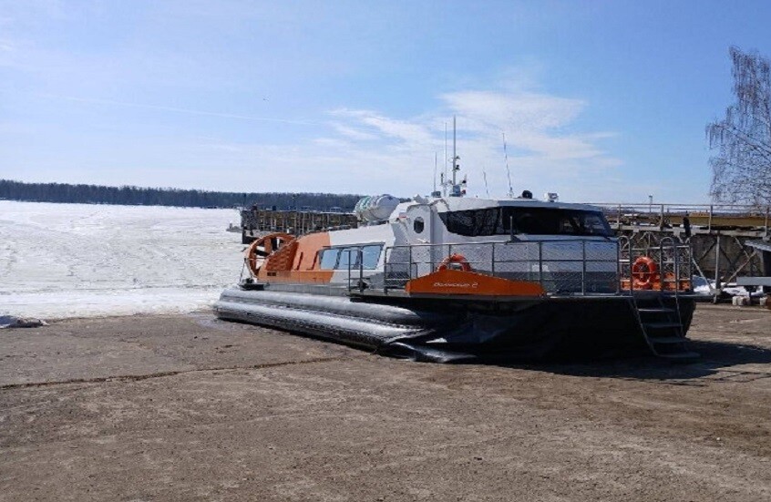 تسير على الماء والأرض والجليد والثلج.. شركة روسية تطلق سفينة وسادة هوائية جديدة