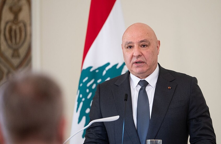 الرئيس اللبناني: المفاوضات لا تعني التفريط بالحق ومستعد لتحمل مسؤولية هذه الخيارات