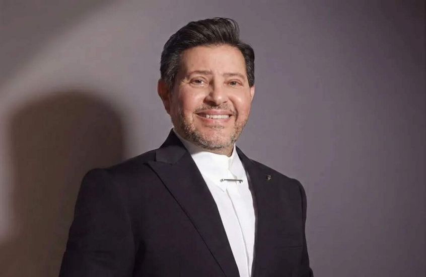 انتكاسة مفاجئة.. تطورات الحالة الصحية لأمير الغناء العربي بعد جدل حول وضعه الصحي