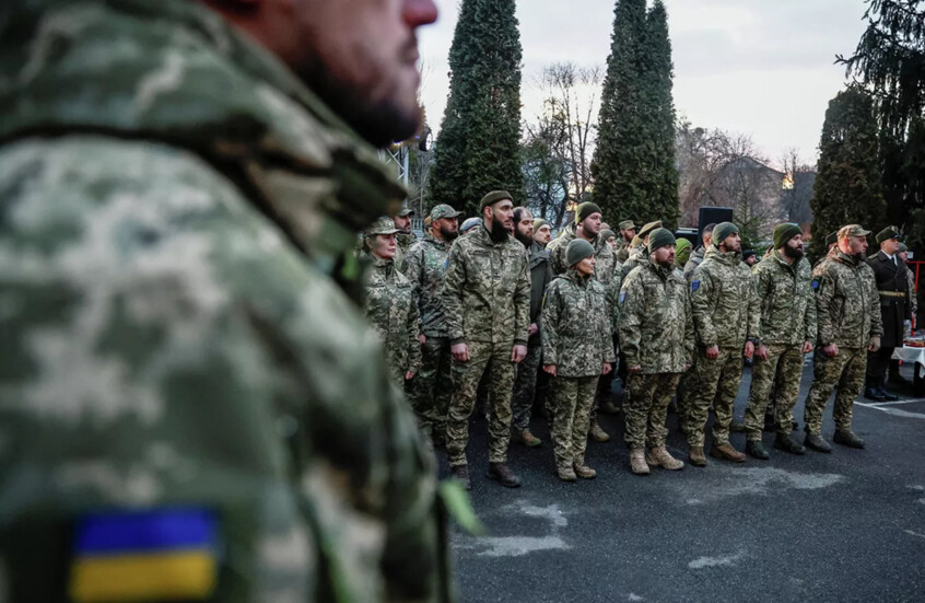القوات الأوكرانية تفجّر مدرسة في فلاديميروفكا بعد أن رفضت مديرتها السماح لها بالتمركز فيها