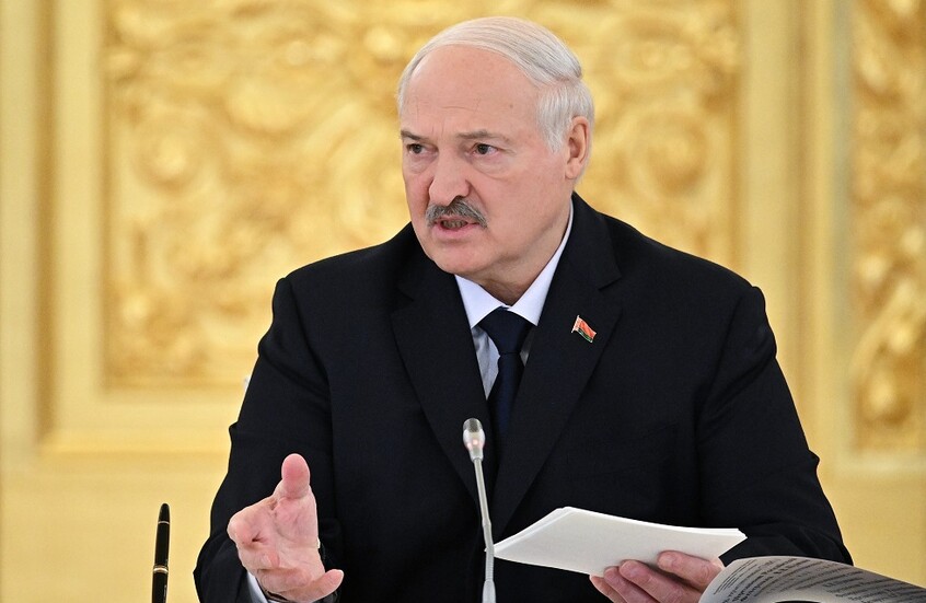 لوكاشينكو: لست زيلينسكي ولن أركض إلى ترامب طالبا المال أو السلاح