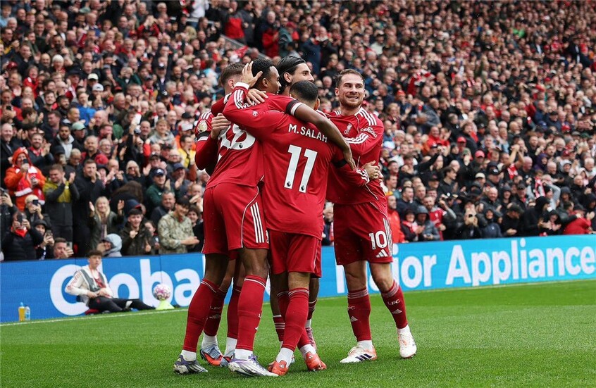 "رحيل محمد صلاح سيحدث تغييرا".. سلوت يوضح أسباب انتكاسة ليفربول هذا الموسم