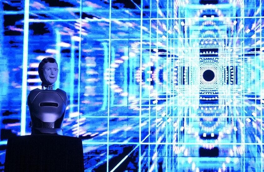 صحيفة: الاعتماد المفرط على الذكاء الاصطناعي الأمريكي قد يؤدي إلى نوع جديد من الاستعمار