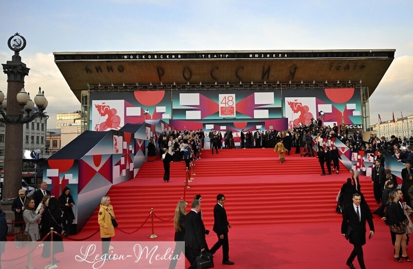 مهرجان موسكو السينمائي.. فيلم "الحدود" الوثائقي يعرض تجربة ميدانية قرب خطوط القتال في كورسك