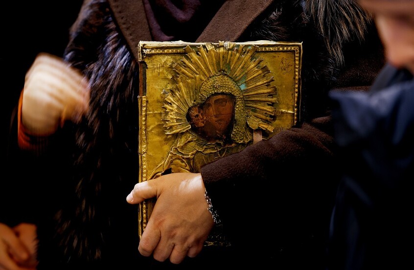 الكنيسة الروسية تعرب عن غضبها لتحطيم جندي إسرائيلي تمثالا للمسيح