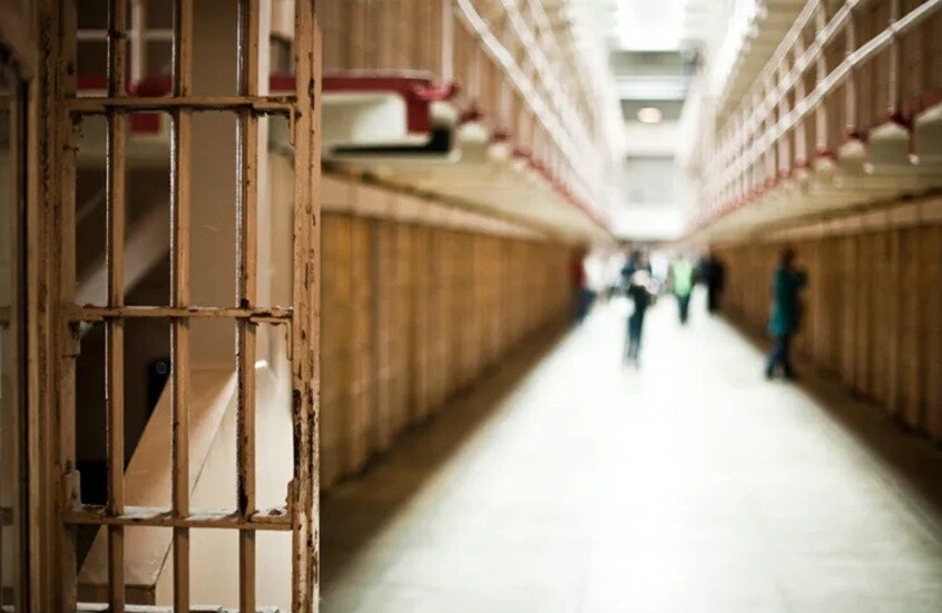 موريتانيا.. سجن نائبتين معارضتين بتهمة المساس برموز الدولة والتحريض على العنف