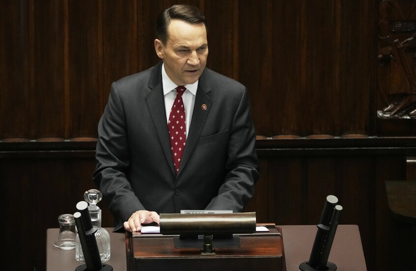 وزير الخارجية البولندي يهاجم جدعون ساعر: الجنود الإسرائيليون أنفسهم يعترفون بارتكاب جرائم حرب