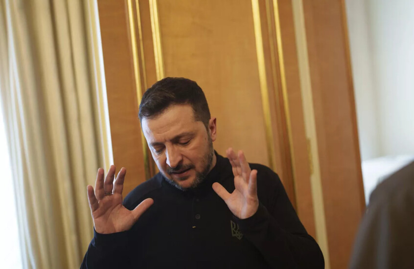 مقربون من زيلينسكي يحذرون من مغامرات دبلوماسية في أوقات الحرب
