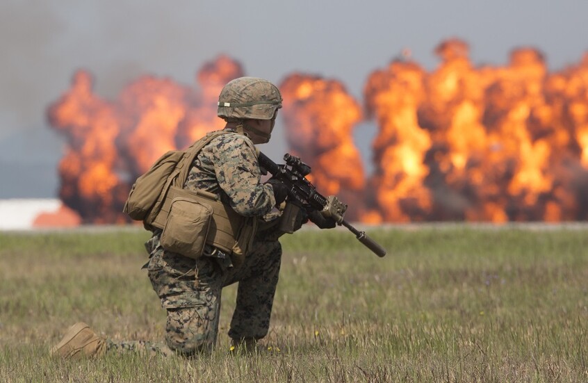 مقتل ثلاثة جنود يابانيين في انفجار دبابة أثناء تدريب على الرماية (صور+فيديو)