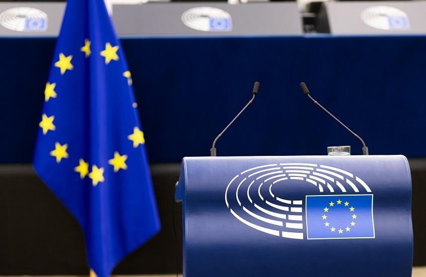 دولة أوروبية جديدة تدعو لتعليق اتفاقية الشراكة بين الاتحاد الأوروبي وإسرائيل