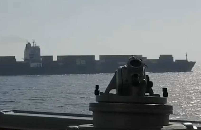 هل لها علاقة بإيران؟.. ترامب: السفينة التي اعترضها الجيش الأمريكي كانت تحمل "هدية من الصين"