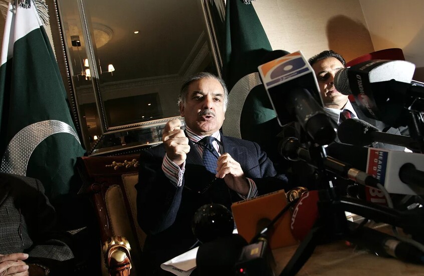 "واشنطن قبلت طلبنا".. رئيس وزراء باكستان يعلن تمديد وقف إطلاق النار