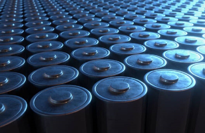 استبدال المعادن الانتقالية في البطاريات الأيونية بمواد عضوية.. دراسة روسية جديدة