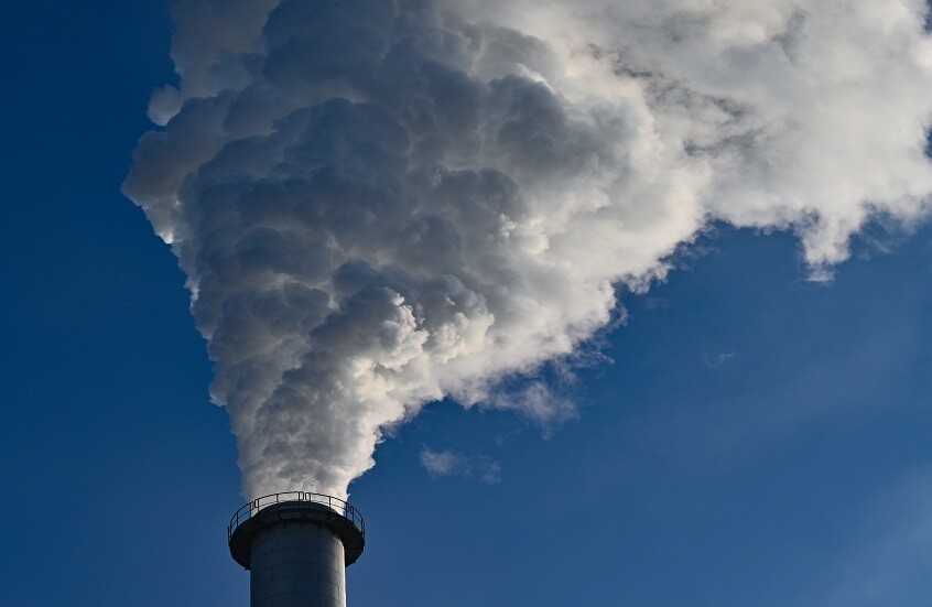 تقنية صينية جديدة تستعيد 83% من المياه من انبعاثات المصانع دون طاقة خارجية