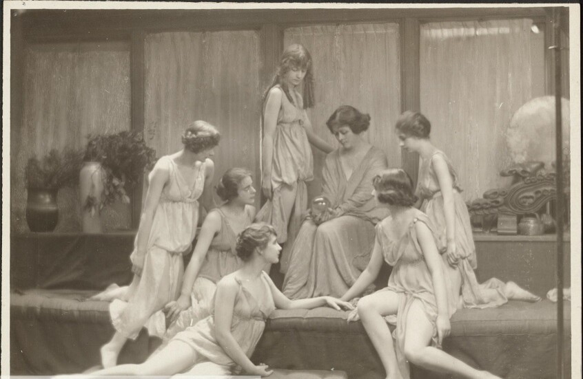 إيزادورا دانكن.. روح روسية في جسد أمريكي ورقصة أخيرة نحو المجد