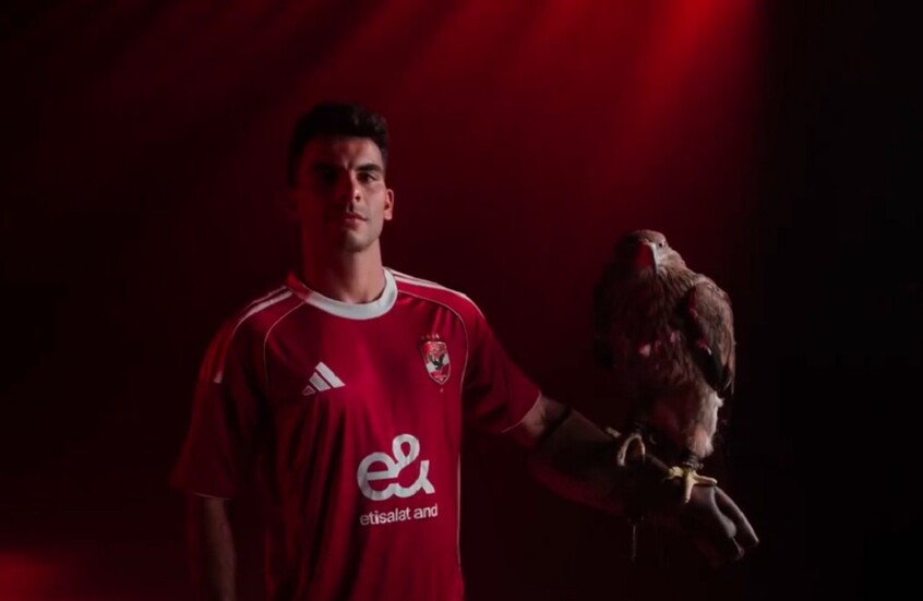 والد زيزو يكشف حقيقة رحيل نجله عن الأهلي المصري ويوجه رسالة تهديد للزمالك