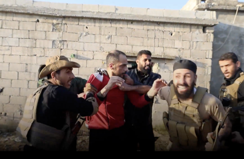 سوريا.. لحظة القبض على أمجد يوسف المتهم الأول بارتكاب مجزرة حي التضامن الدمشقي