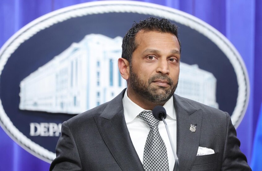 البيت الأبيض يوضح موقف ترامب من مدير الـFBI بعد مزاعم إدمانه على الكحول