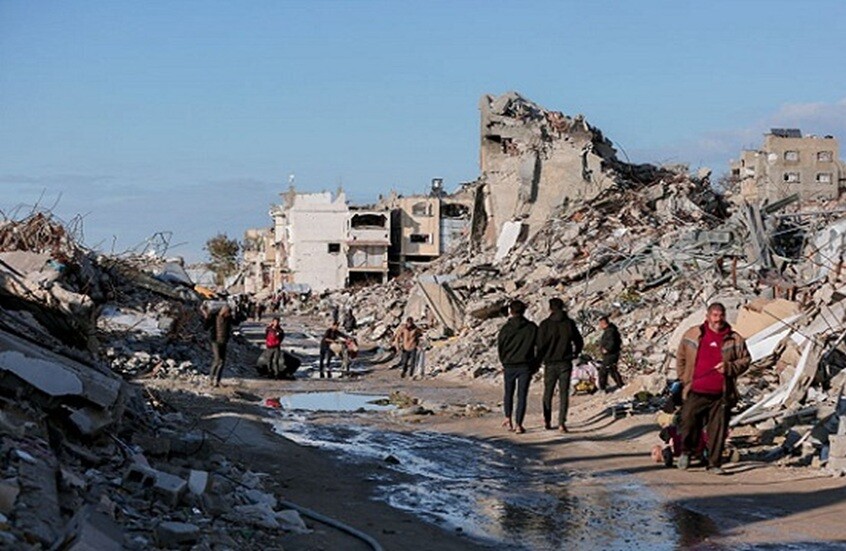 مقتل فلسطيني على الأقل وإصابة آخرين في استهداف إسرائيلي لمحيط مدرسة بحي الشيخ رضوان