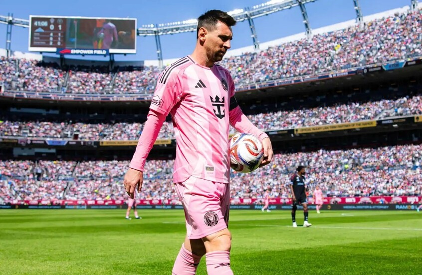 شاهد.. رد فعل ميسي بعد التعادل مع نيو إنغلاند في الدوري الأمريكي (فيديو)